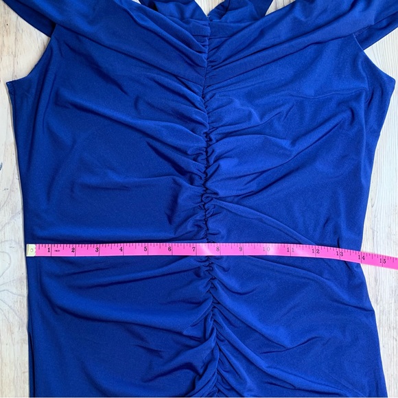 Venus Ruched Off Shoulder Gown - Picture 13 of 15